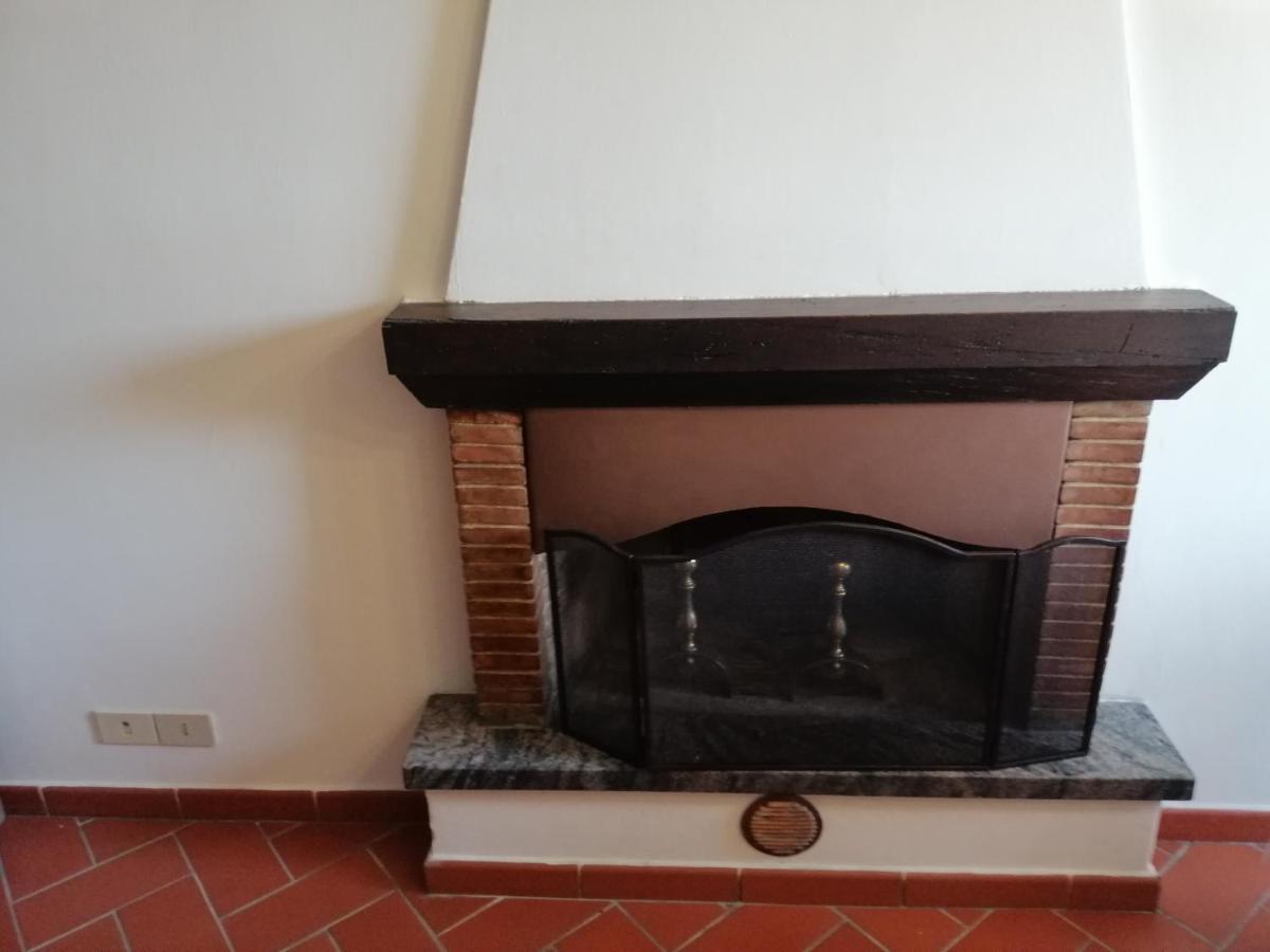 Apartamento La Casa Del Gigli Monte San Savino Exterior foto